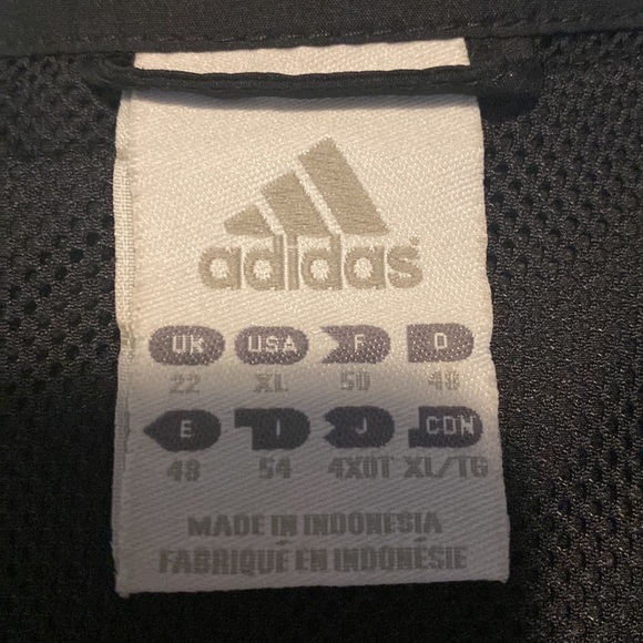 Adidas sports Jacket size XL - Picture 7 of 7